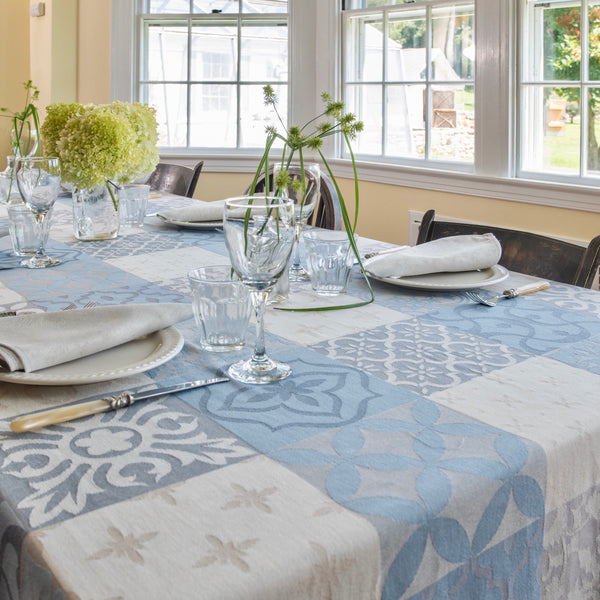 Carces Jacquard Tablecloth