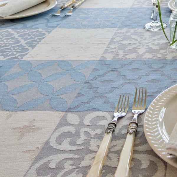 Carces Jacquard Tablecloth