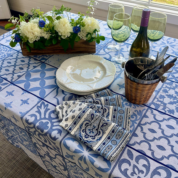 Carces Jacquard Tablecloth