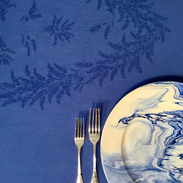 Senanque Jacquard Tablecloth