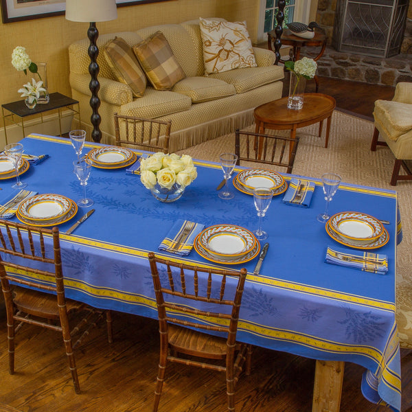 Senanque Jacquard Tablecloth
