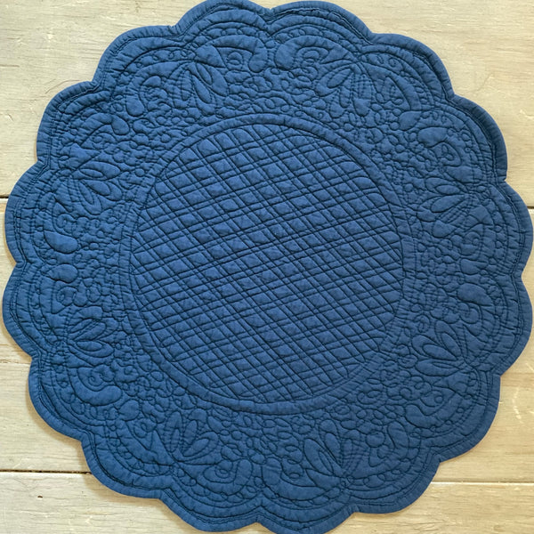 Placemat, Quilted Round, Blue