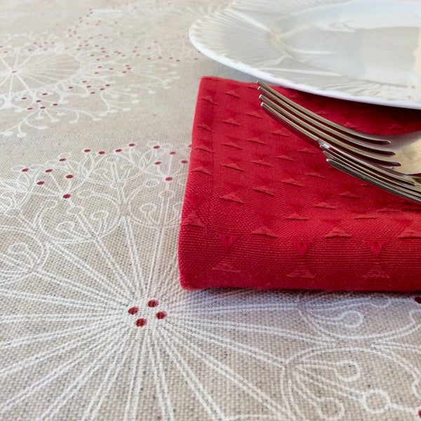 Cleome Acrylic-Coated Tablecloth