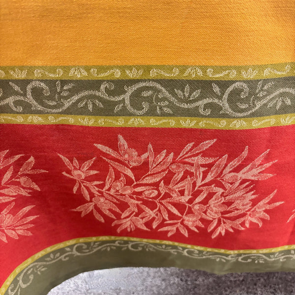 Golden Olives Jacquard Tablecloth
