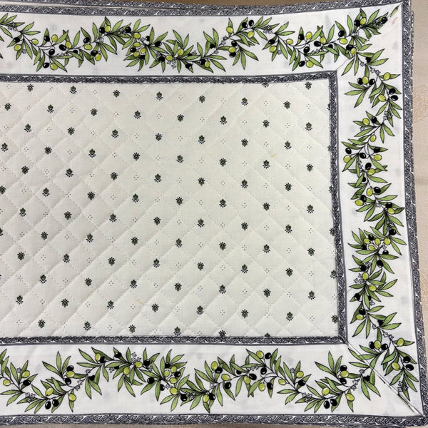 Placemat, Quilted Calisson with Olivette Border, Ivory