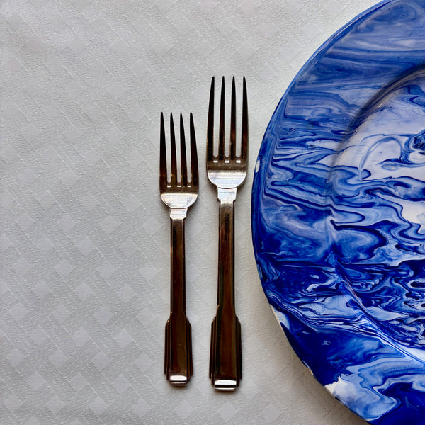 Lattice White Acrylic-Coated Tablecloth