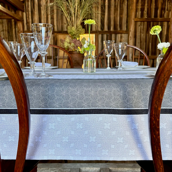 Mambo Jacquard Tablecloth