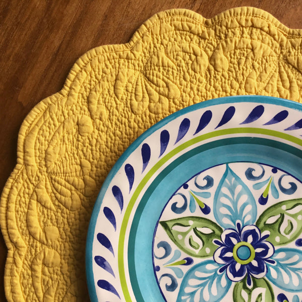 Placemat, Quilted Round, Yellow