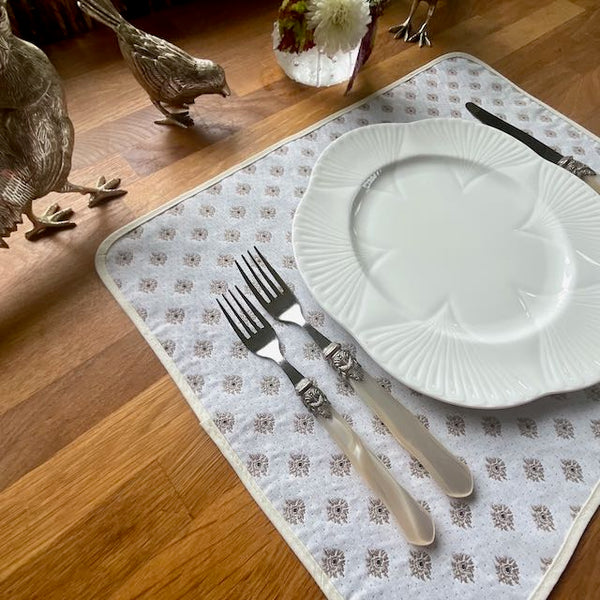 Placemat, Jacquard, Reversible Lorenzo Grey/Beige