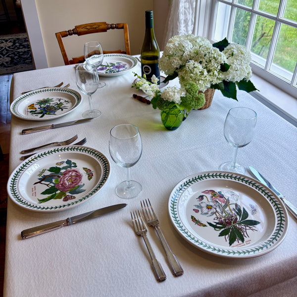 Ribalta Petals White Acrylic-Coated Tablecloth