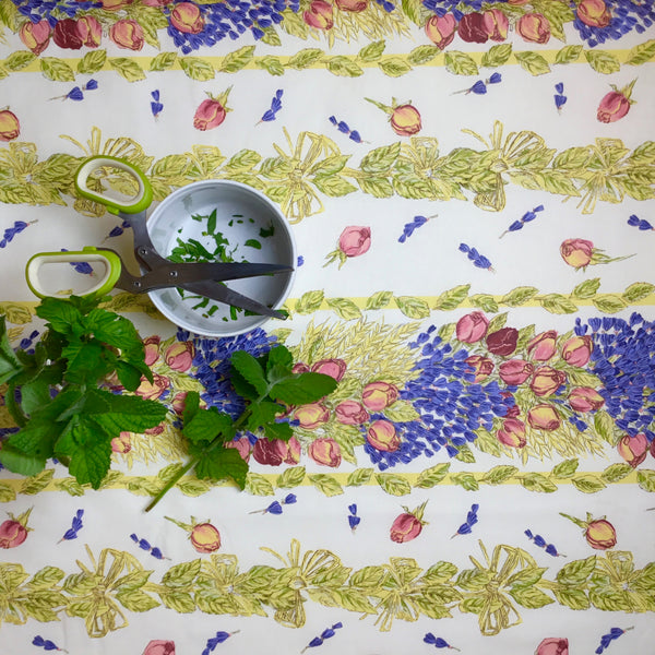 Rose Lavande Acrylic-Coated Tablecloth