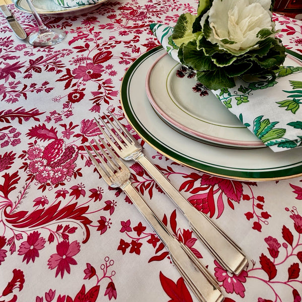 Versailles Rose Acrylic-Coated Round Tablecloth